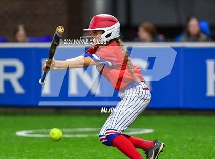 Thumbnail 1 in Spring Hill vs Alba-Golden photogallery.