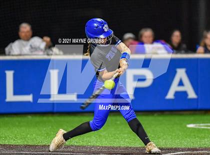 Thumbnail 2 in Spring Hill vs Alba-Golden photogallery.