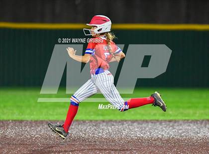 Thumbnail 1 in Spring Hill vs Alba-Golden photogallery.