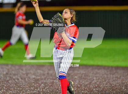 Thumbnail 1 in Spring Hill vs Alba-Golden photogallery.