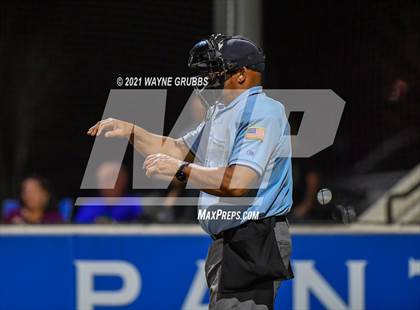 Thumbnail 1 in Spring Hill vs Alba-Golden photogallery.