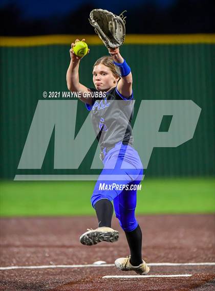 Thumbnail 2 in Spring Hill vs Alba-Golden photogallery.
