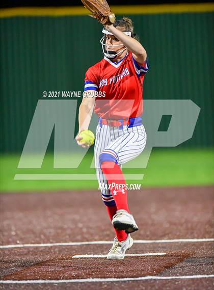 Thumbnail 2 in Spring Hill vs Alba-Golden photogallery.