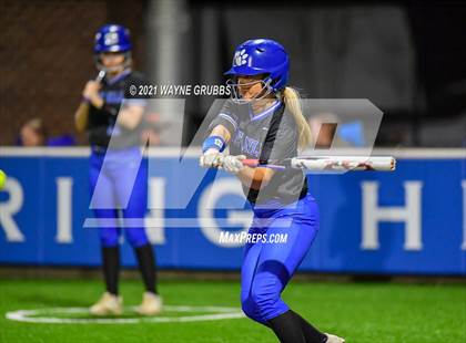 Thumbnail 3 in Spring Hill vs Alba-Golden photogallery.