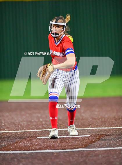 Thumbnail 1 in Spring Hill vs Alba-Golden photogallery.