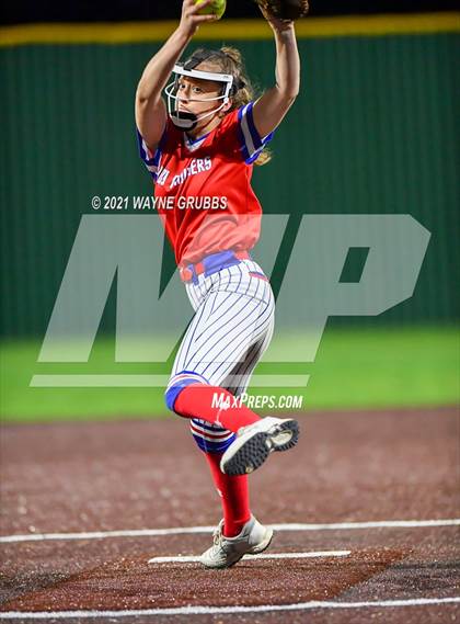 Thumbnail 3 in Spring Hill vs Alba-Golden photogallery.