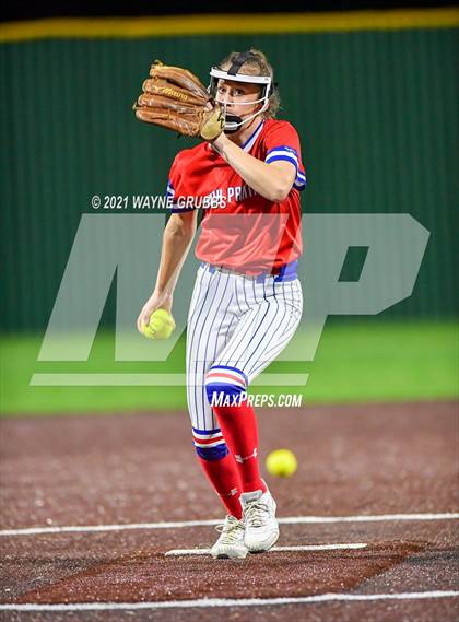 Thumbnail 2 in Spring Hill vs Alba-Golden photogallery.