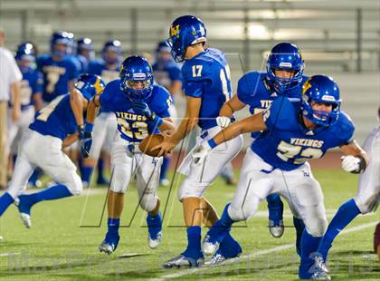 Thumbnail 2 in Lago Vista vs. Dilley photogallery.