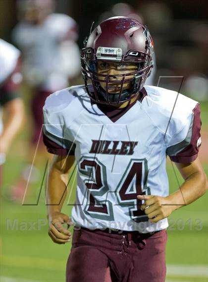 Thumbnail 2 in Lago Vista vs. Dilley photogallery.