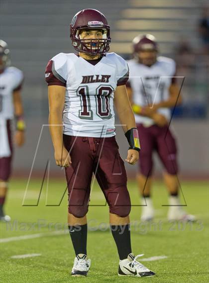 Thumbnail 2 in Lago Vista vs. Dilley photogallery.