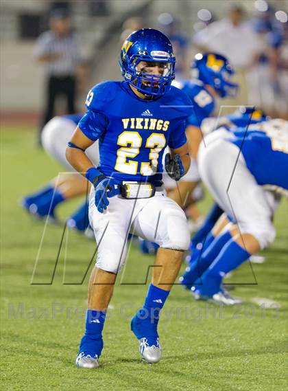 Thumbnail 2 in Lago Vista vs. Dilley photogallery.