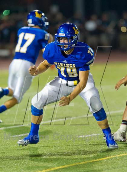 Thumbnail 2 in Lago Vista vs. Dilley photogallery.