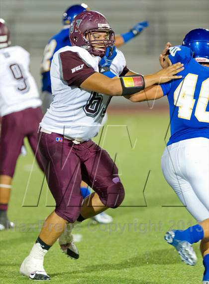 Thumbnail 2 in Lago Vista vs. Dilley photogallery.