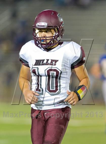Thumbnail 1 in Lago Vista vs. Dilley photogallery.