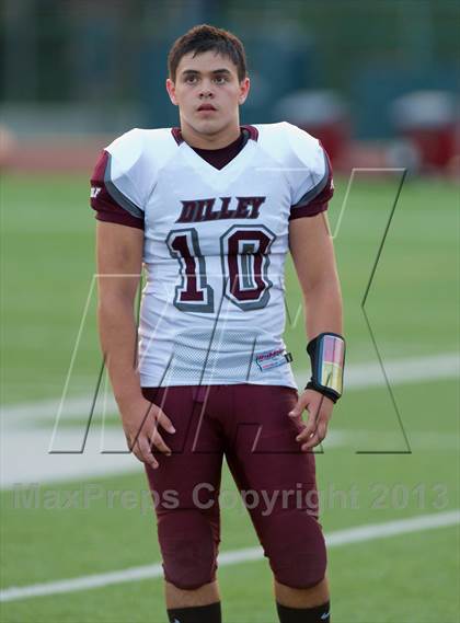 Thumbnail 1 in Lago Vista vs. Dilley photogallery.