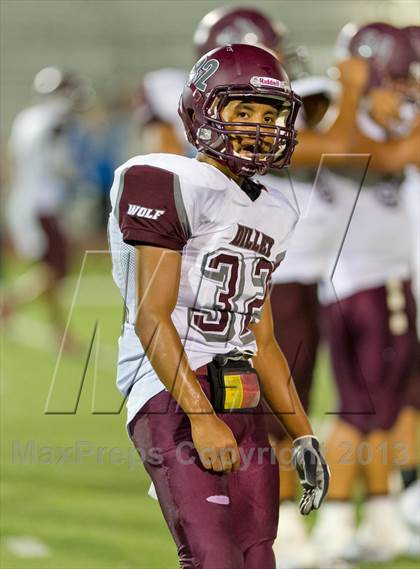 Thumbnail 3 in Lago Vista vs. Dilley photogallery.