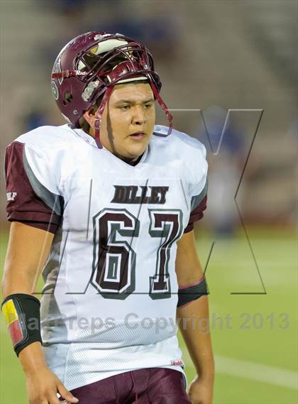 Thumbnail 3 in Lago Vista vs. Dilley photogallery.
