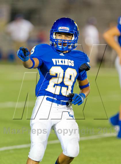 Thumbnail 2 in Lago Vista vs. Dilley photogallery.