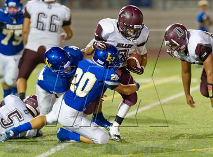 Thumbnail 3 in Lago Vista vs. Dilley photogallery.