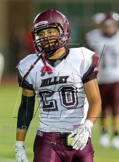 Thumbnail 1 in Lago Vista vs. Dilley photogallery.