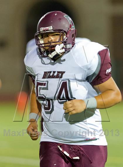 Thumbnail 2 in Lago Vista vs. Dilley photogallery.