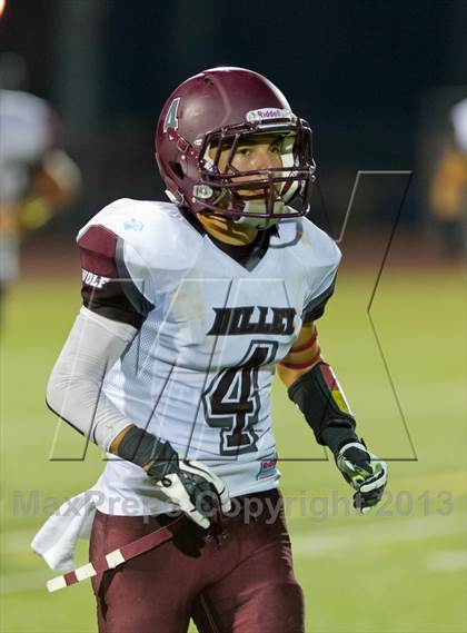 Thumbnail 2 in Lago Vista vs. Dilley photogallery.