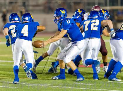 Thumbnail 3 in Lago Vista vs. Dilley photogallery.