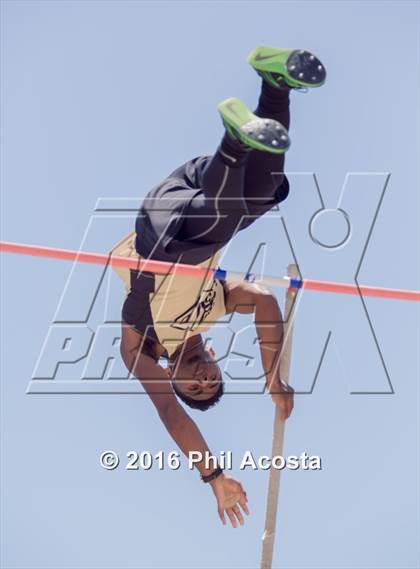 Thumbnail 1 in CIF Southern Section Track and Field Divisional Finals photogallery.