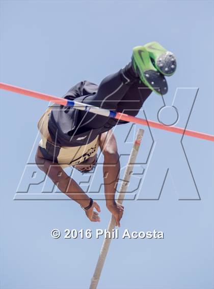 Thumbnail 2 in CIF Southern Section Track and Field Divisional Finals photogallery.