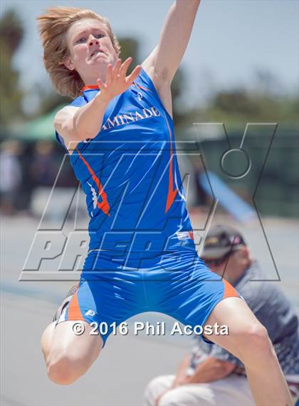Thumbnail 2 in CIF Southern Section Track and Field Divisional Finals photogallery.