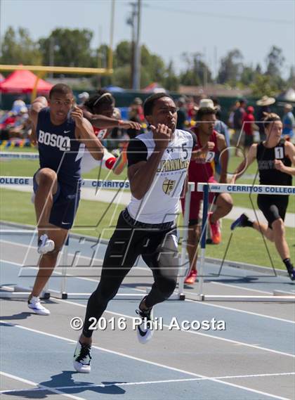 Thumbnail 1 in CIF Southern Section Track and Field Divisional Finals photogallery.