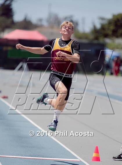 Thumbnail 2 in CIF Southern Section Track and Field Divisional Finals photogallery.