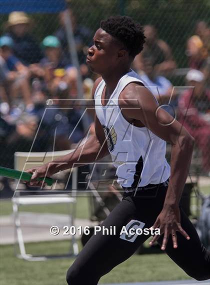 Thumbnail 1 in CIF Southern Section Track and Field Divisional Finals photogallery.