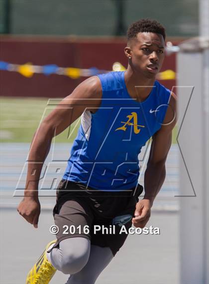 Thumbnail 3 in CIF Southern Section Track and Field Divisional Finals photogallery.