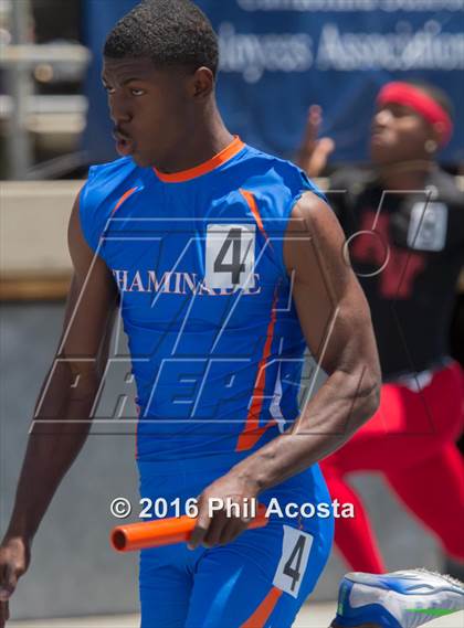 Thumbnail 3 in CIF Southern Section Track and Field Divisional Finals photogallery.
