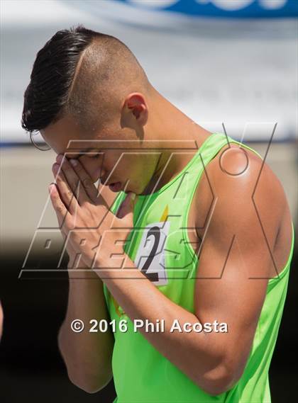 Thumbnail 2 in CIF Southern Section Track and Field Divisional Finals photogallery.