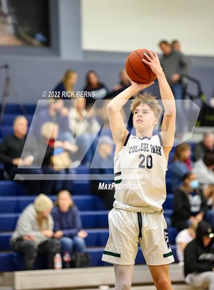 Thumbnail 3 in College Park vs The Woodlands photogallery.