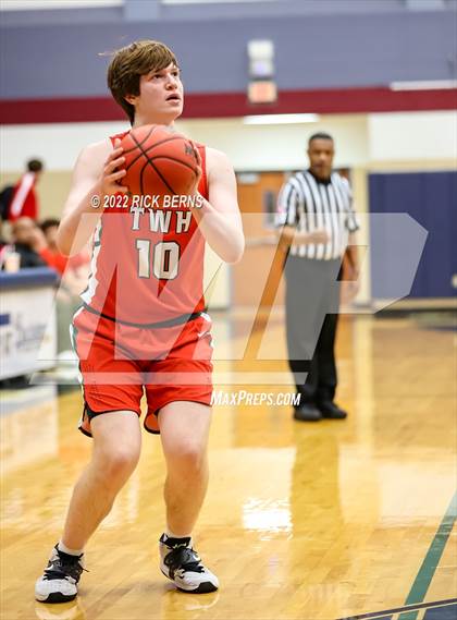 Thumbnail 3 in College Park vs The Woodlands photogallery.