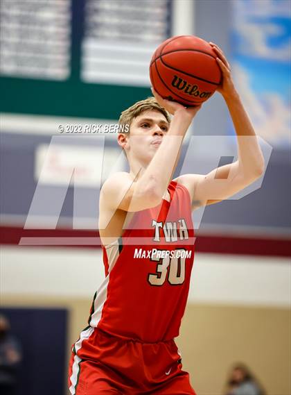 Thumbnail 1 in College Park vs The Woodlands photogallery.
