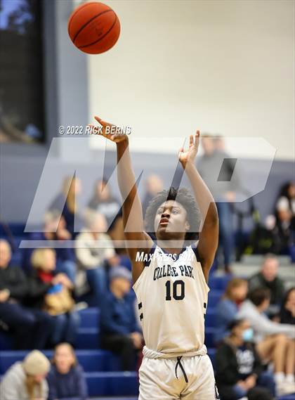 Thumbnail 2 in College Park vs The Woodlands photogallery.