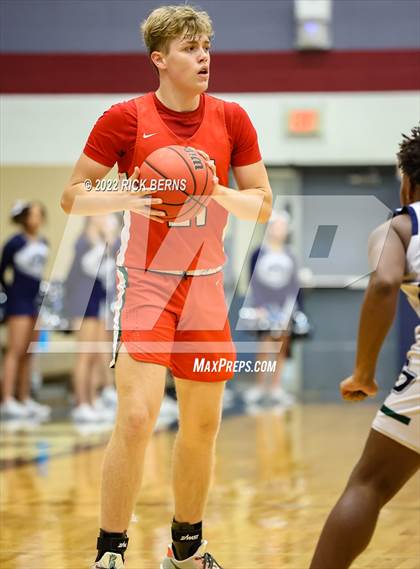 Thumbnail 3 in College Park vs The Woodlands photogallery.