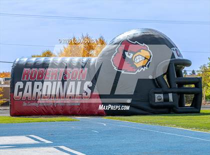 Thumbnail 1 in Robertson @ St. Michael's photogallery.