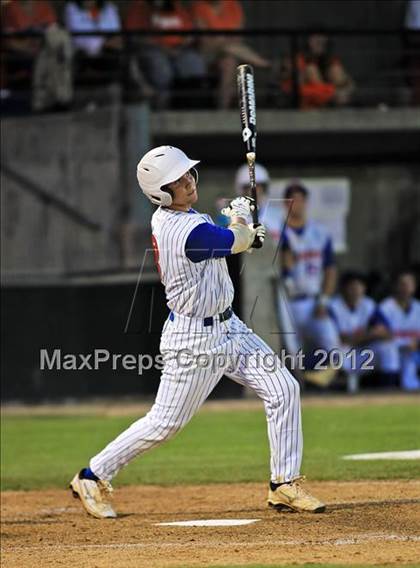 Thumbnail 2 in Whiteville vs. Randleman (NCHSAA 2A State Final - Game 1) photogallery.