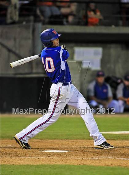 Thumbnail 2 in Whiteville vs. Randleman (NCHSAA 2A State Final - Game 1) photogallery.