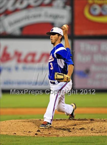 Thumbnail 1 in Whiteville vs. Randleman (NCHSAA 2A State Final - Game 1) photogallery.