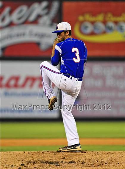 Thumbnail 1 in Whiteville vs. Randleman (NCHSAA 2A State Final - Game 1) photogallery.