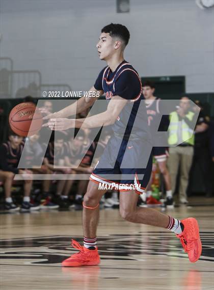 Thumbnail 2 in Bronxville vs Briarcliff (Section 1 Class B Final) photogallery.
