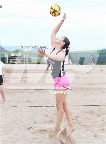 Thumbnail 3 in Coconino @ Northwest Christian photogallery.
