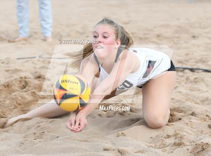 Thumbnail 3 in Coconino @ Northwest Christian photogallery.