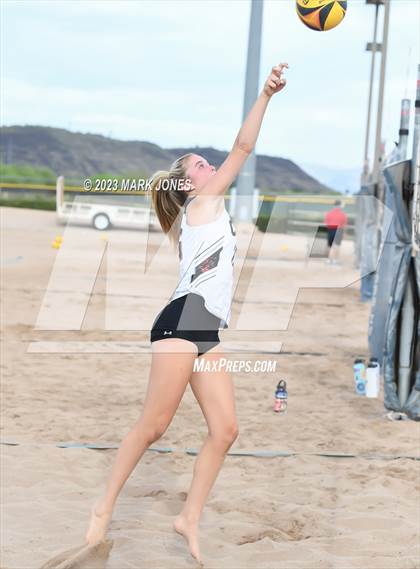 Thumbnail 3 in Coconino @ Northwest Christian photogallery.